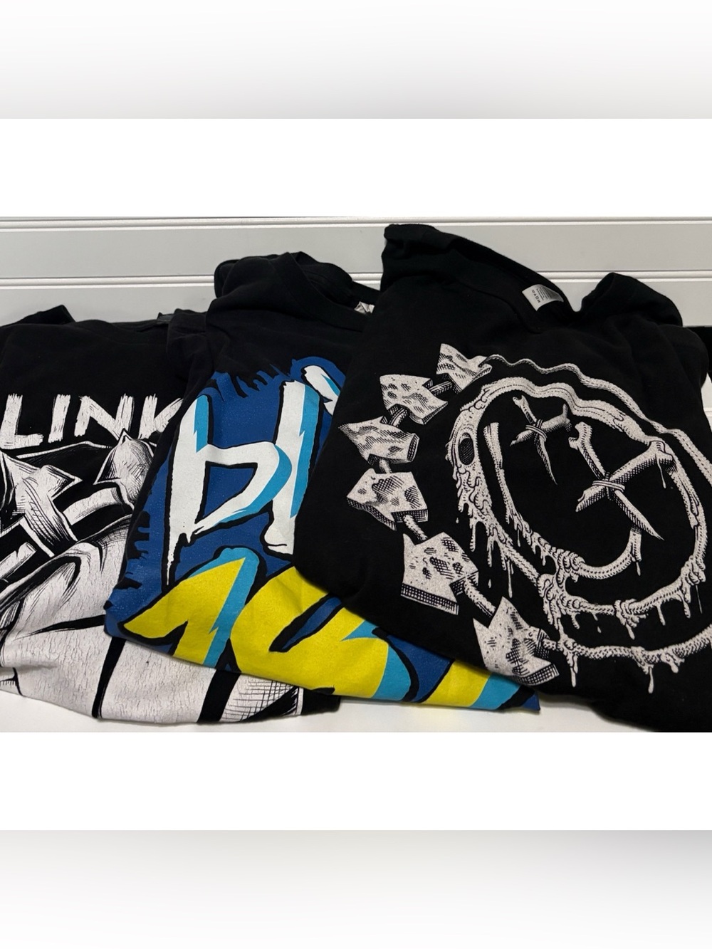 BLINK 182 Vintage Y2K Concert Band Tees T Shirt Lot of 3 Size Large XL Tour 2017